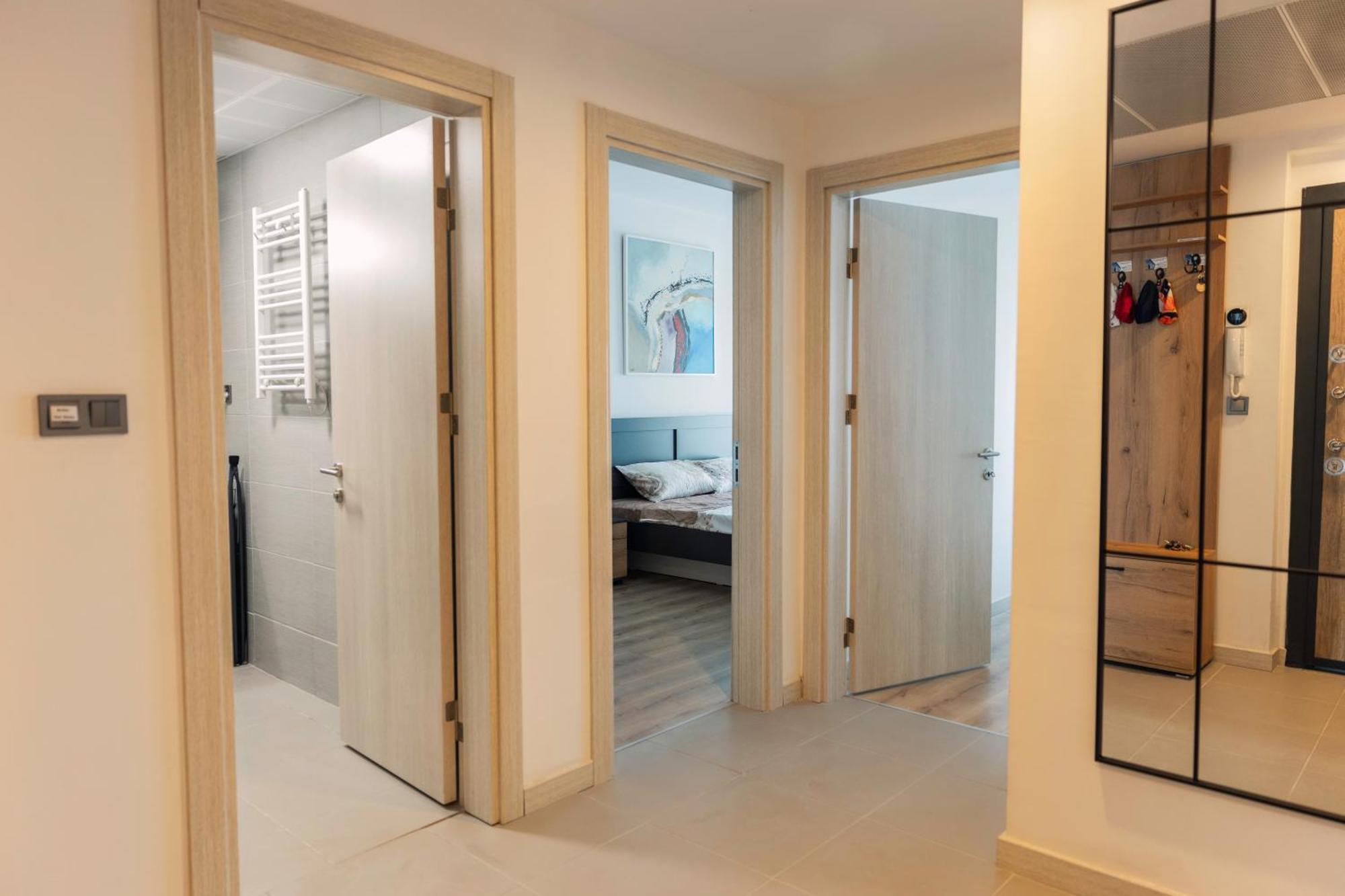 33Rd Floor Twin Apartments In Cevahir Sky City Complex With Pool, Spa, Fitness And Parking Included In Price Skopje Luaran gambar