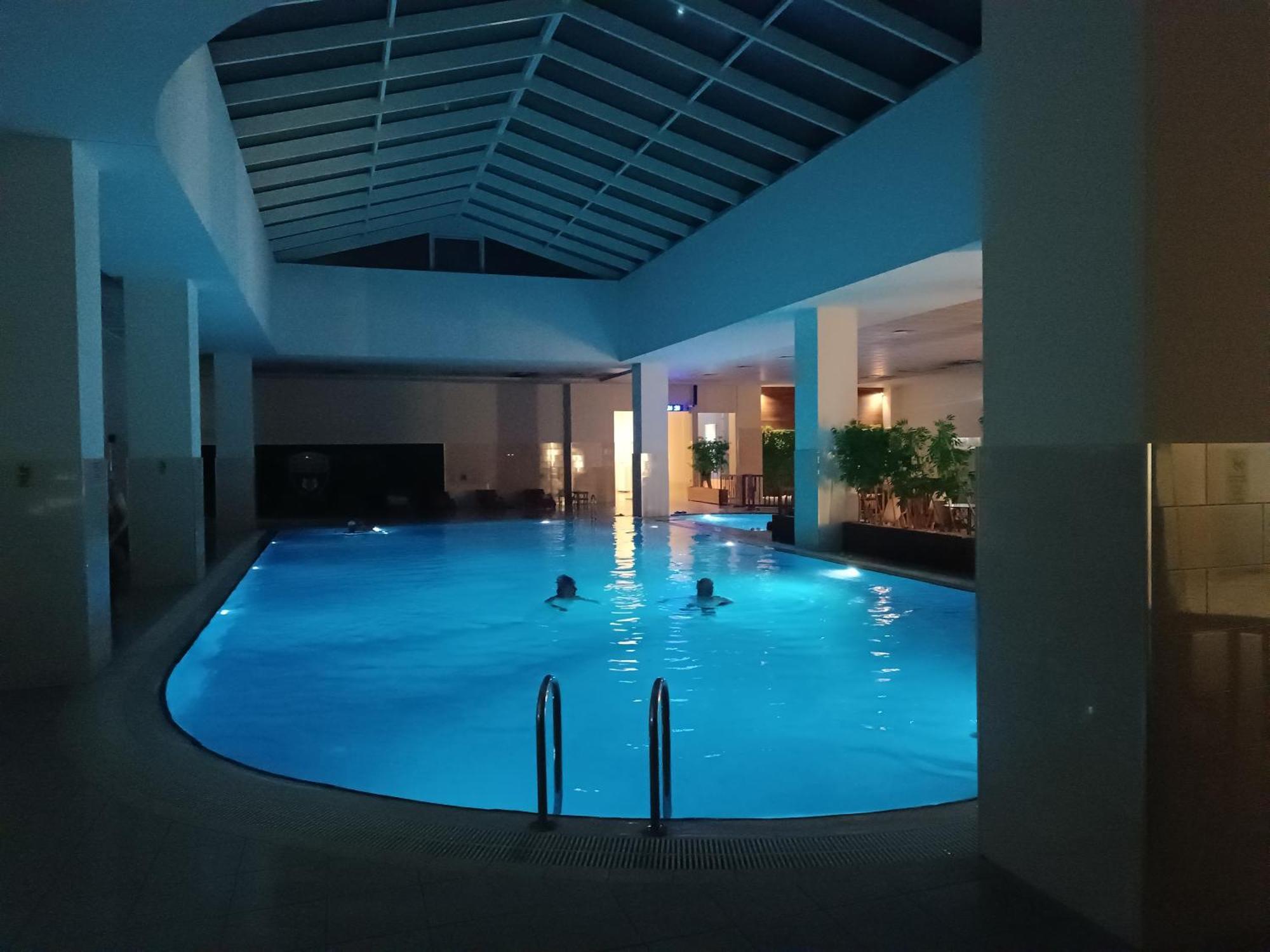33Rd Floor Twin Apartments In Cevahir Sky City Complex With Pool, Spa, Fitness And Parking Included In Price Skopje Luaran gambar