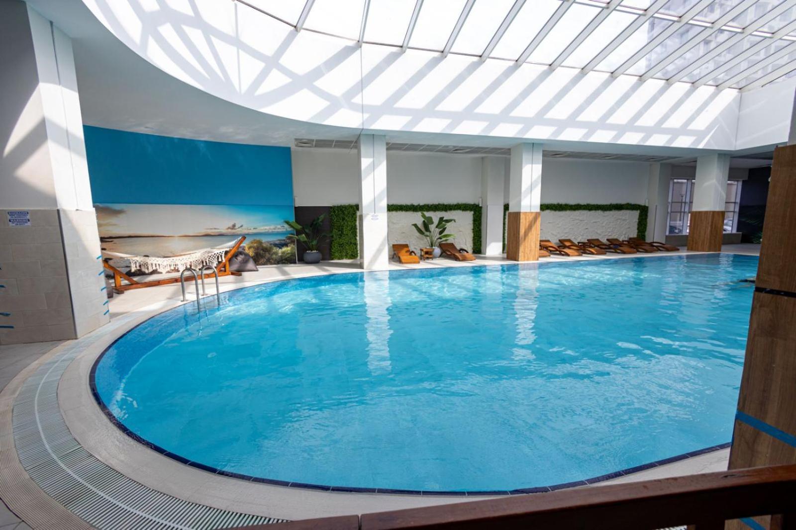 33Rd Floor Twin Apartments In Cevahir Sky City Complex With Pool, Spa, Fitness And Parking Included In Price Skopje Luaran gambar