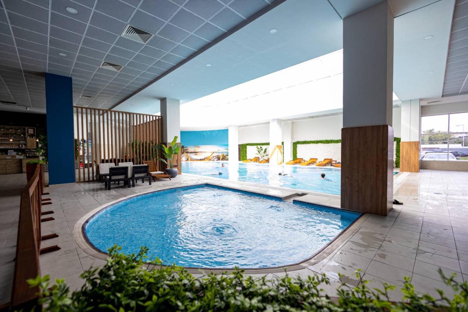 33Rd Floor Twin Apartments In Cevahir Sky City Complex With Pool, Spa, Fitness And Parking Included In Price Skopje Luaran gambar