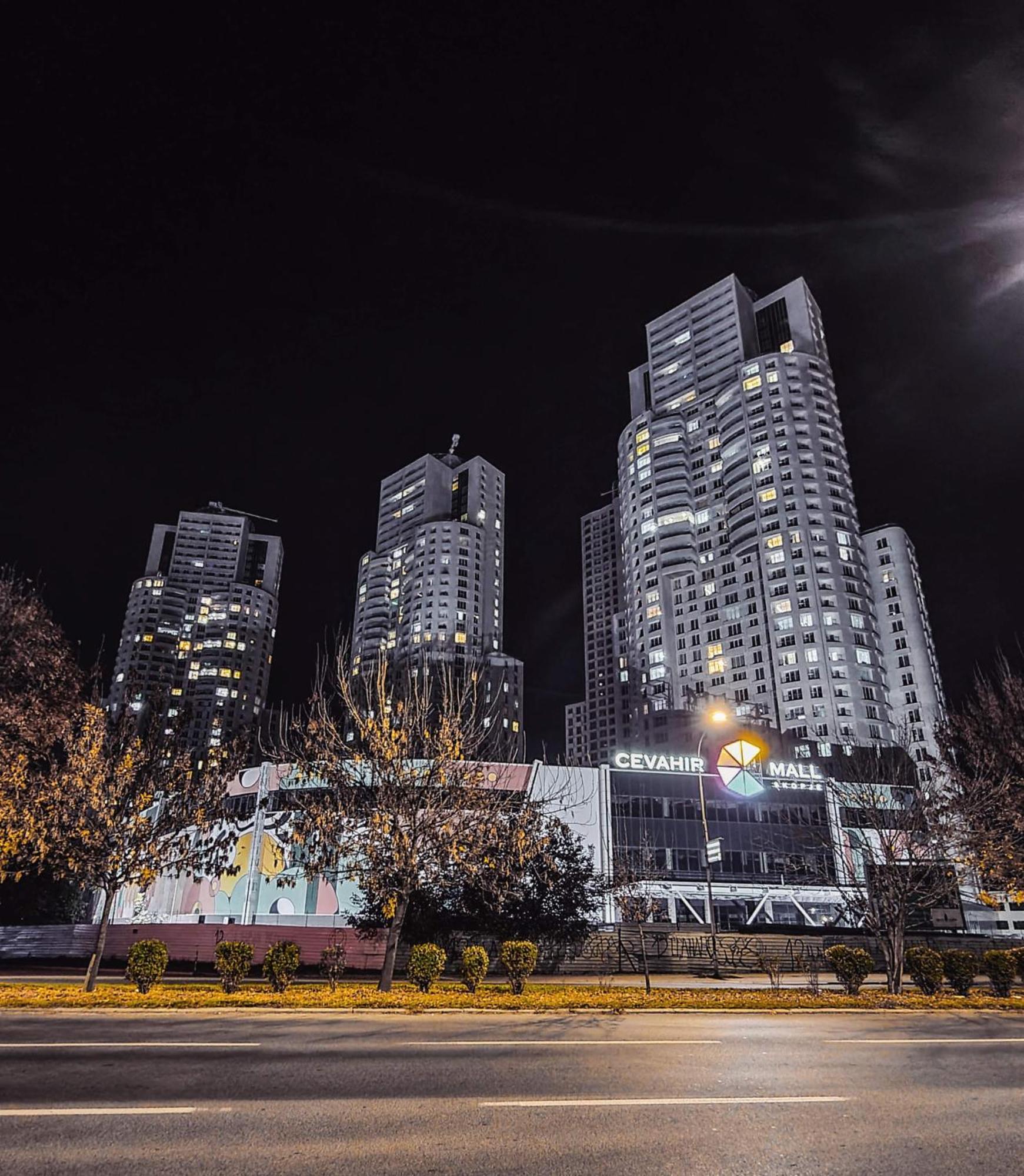 33Rd Floor Twin Apartments In Cevahir Sky City Complex With Pool, Spa, Fitness And Parking Included In Price Skopje Luaran gambar
